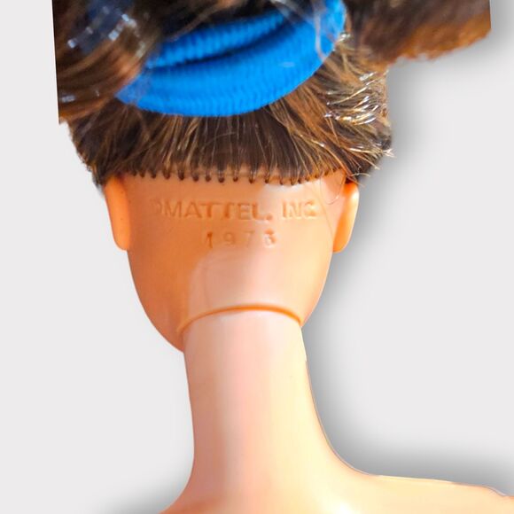 Vtg Barbie with rooted lashes - Picture 4 of 5